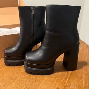 Black Platform Ankle Boots NEW Wetkiss Size 8